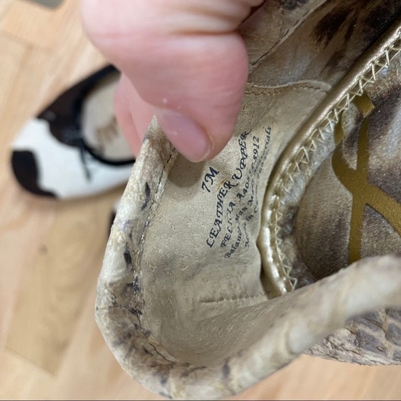 Sam Edelman Snakeskin Print Leather Flats Sz 7 - Picture 8 of 8
